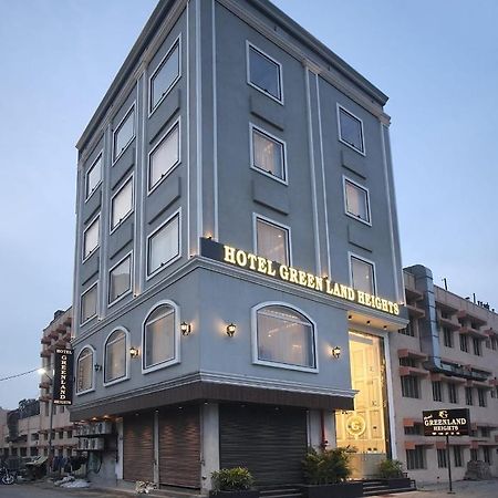 Hotel Green Land Heights Αμριτσάρ Εξωτερικό φωτογραφία