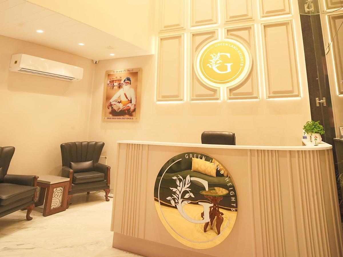 Hotel Green Land Heights Αμριτσάρ Εξωτερικό φωτογραφία